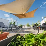 Bed&bread Piazza 'nzegna Bed & Breakfast 4*