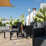 Bed&bread Piazza 'nzegna Bed & Breakfast 4*