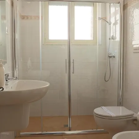 ベッド・アンド・ブレックファスト Bed&bread Piazza 'nzegna