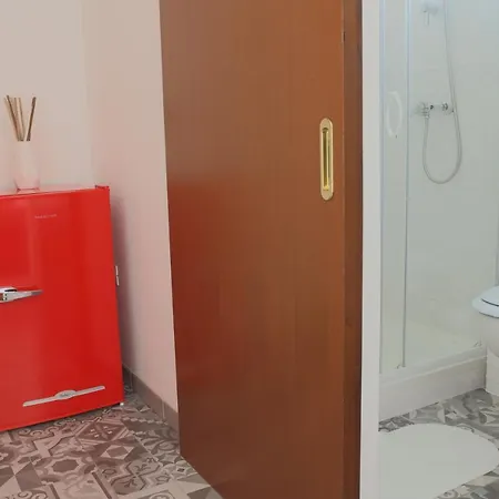 Bed&bread Piazza 'nzegna ベッド・アンド・ブレックファスト カロヴィーニョ