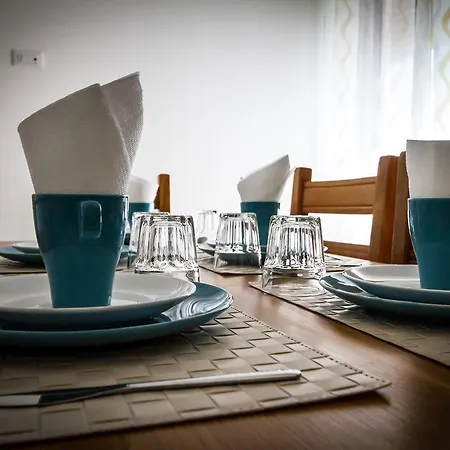 Bed&bread Piazza 'nzegna ベッド・アンド・ブレックファスト カロヴィーニョ