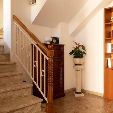 Bed&bread Piazza 'nzegna 4*