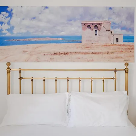Bed&bread Piazza 'nzegna Bed & Breakfast 4*