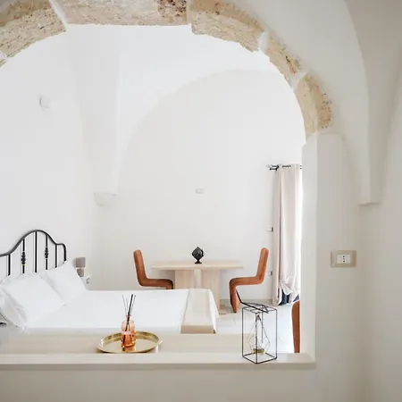 Bed&bread Piazza 'nzegna 4*