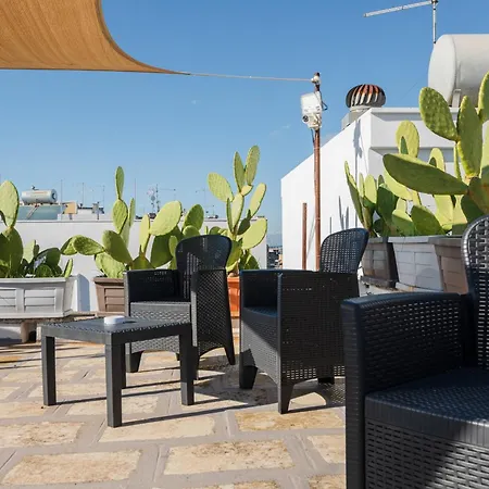 Bed&bread Piazza 'nzegna Oda ve Kahvaltı 4*